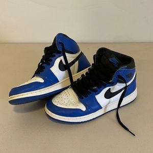 Game Royal Air Jordan Nike mids